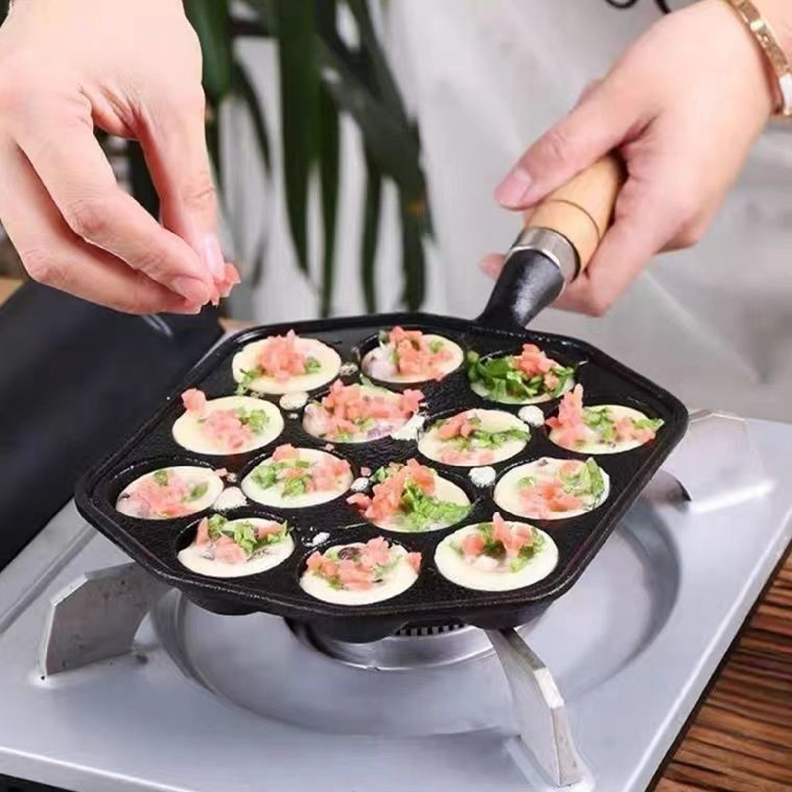 14 Holes Takoyaki Pan Nonstick - огляд і ціна Egg Waffle Pan
